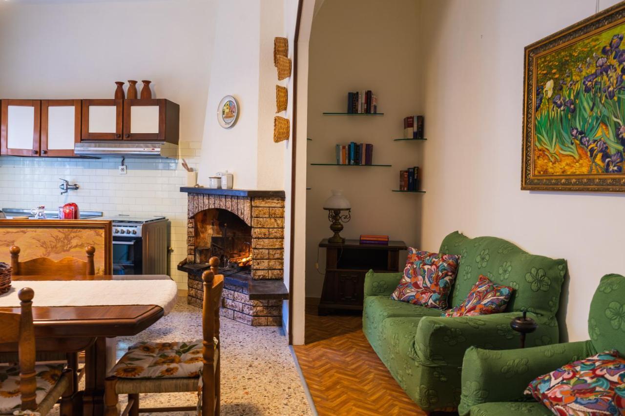 Casa Di Nonna Hotel Bevagna ภายนอก รูปภาพ